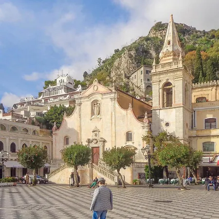 3 Bedroom Stunning In Apartmán *