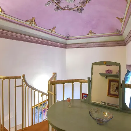 3 Bedroom Stunning In Апартаменты Катания