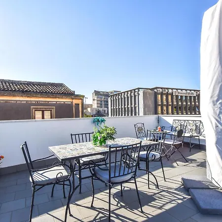 Апартаменты 3 Bedroom Stunning In Катания