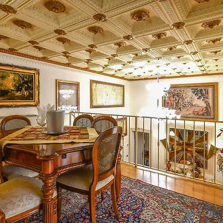 3 Bedroom Stunning In * Katánie